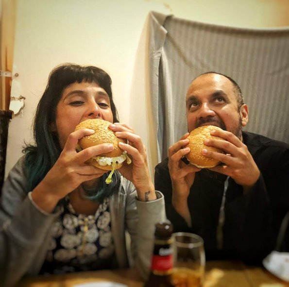 Hamburguesa c Daniela